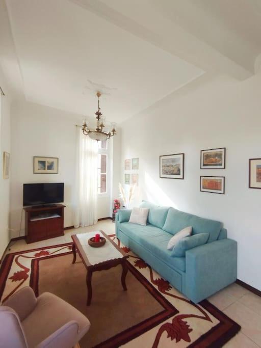 Calliope's Neoclassical In The Heart Of Plaka Athens